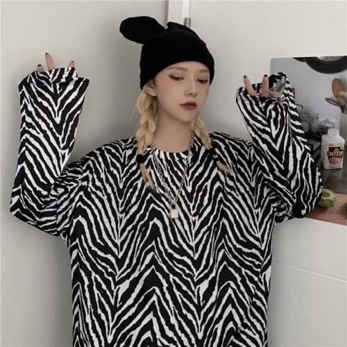 2021 spring autumn Korean hip-hop streetwear retro zebra pattern round neck top casual T-shirt loose long-sleeved T-shirt unisex
