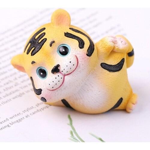 4 Pcs Cute Tigers Resin Statue Crafts Mini Animal Doll Figurines Sculpture Tabletop Ornaments for Home Office Automobile Decora