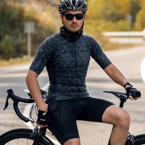 Santic Mens Cycling Jerseys Fit Comfortable Sun-protective Road Bike MTB Top Jersey Spring Autumn Jerseys M9C02152