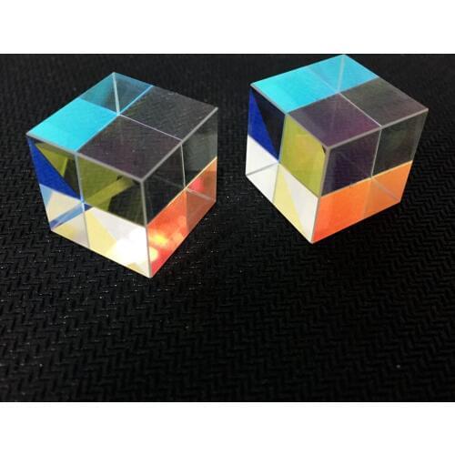 Optical Glass Flawless Chromophoric Prism Cubic Cosmic Magic Cube Spectroscopic with Hexahedral 18MM Light