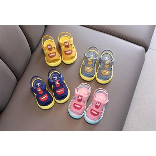 0-2 years old and a half baby sandals for boys and girls, summer infant soft-soled toddler shoes, childrens sports beach shoes