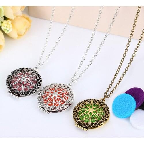 Antique Geometric Aroma Diffuser Necklace Pendant Trendy Dainty Essential Oils Diffuser Necklace For Women Costume Jewelry