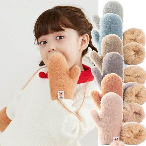 1Pair Children Rabbit Hair Gloves Soft Winter Warm Girl Gloves 3D Cartoon Rabbit Solid Gloves Childrens Knitted Gloves Fashion