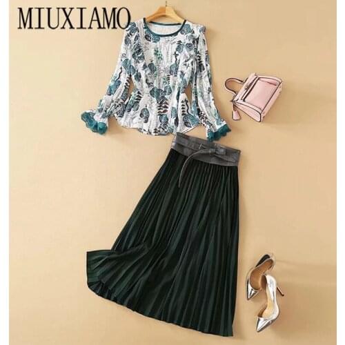 MIUXIMAO 2021 Spring Summer O-neck Long Sleeve Flower Print Top + Mini Skirt Suit Women 2 Peice Sets Vestidos