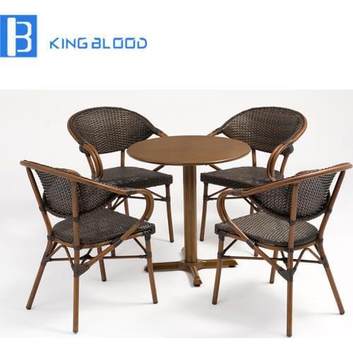 Factory price PE rattan dining table and rattan chairs for garden furniture