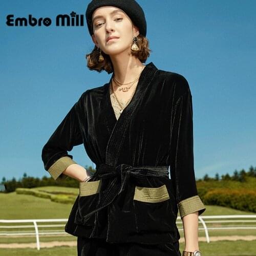 Silk+Flocking Jacket Womens Autumn New Fashion Street Style V-Neck Black Stitching Gold Cuffs + Belt Lady Short Jacket S-XL