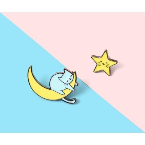 Star Moon Sleeping Cat Enamel Lapel Pins Fairy Tale Lovely Brooches Badges Fashion Cute Pins Gifts for Friends Wholesale Jewelry