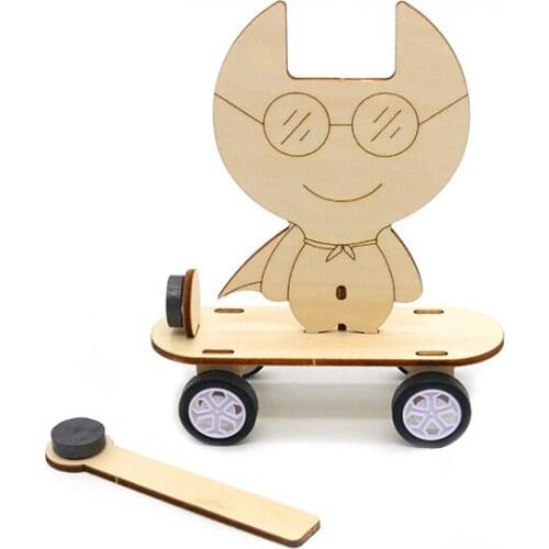 Elementary School Childrens Handmade Car Material Kit Childrens Magnetic Toy Scooter Technology