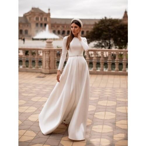 Simple Long Sleeves A Line Wedding Bride Dress Bateau Crepe Satin Buttons Bridal Gown Transparent Tulle Custom Made Plus Size