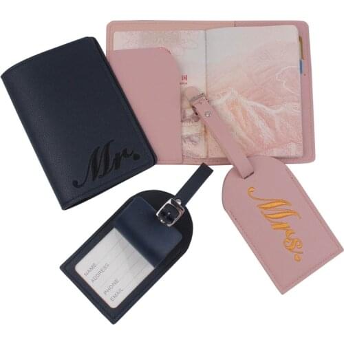 4pcs/set Mr and Mrs Bridal Luggage Tags Passport Covers Embroidery for Wedding Couples Travel Shower Gifts Hot