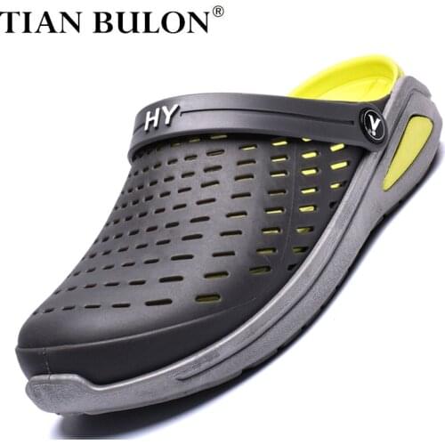 Summer Men Causal Sandals Designer Slip-on Slippers EVA Clogs Garden Shoes Men Luxury Sandals Beach Shoes For Men Zapatos Hombre