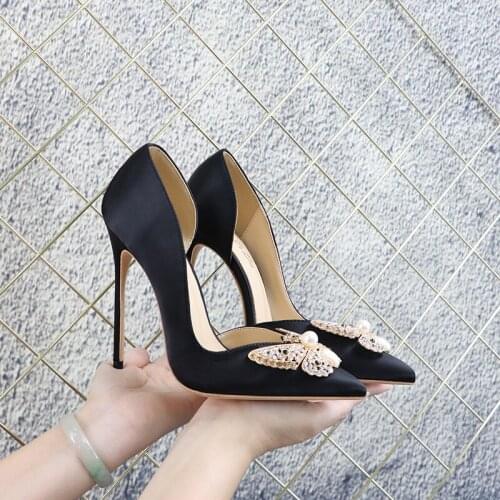 Spring new pearl rhinestone butterfly wings stiletto satin pointed bridal wedding shoes banquet dress large size womens shoes