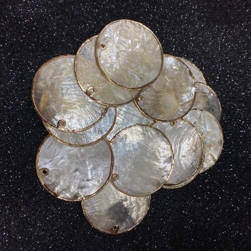 Wholesale High Quality Natural Shell Disc Shaped Yellow Shell Pendant Fashion New Style for DIY Necklace Bracelet Making Gift