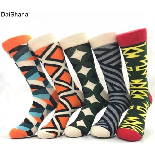 1 Pair New Arrival Men Socks Harajuku Diamonds Socks Chromatic Stripe Socks Geometric Figure Funny Crew Sock Christmas Gift Sock