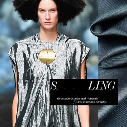 Luxury silver silky bright bright silk silk fabric dyed silk silk cloth elegant atmosphere