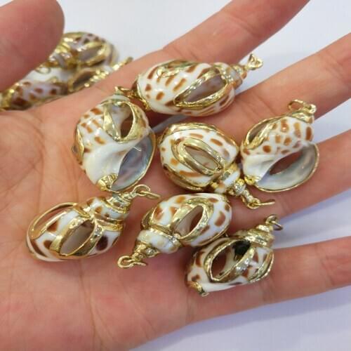 5PCs/lot Dot Pattern Conch Shell Gold-plated Pendants Charms For DIY Jewelry Necklace Accessories Making 18x30-20x35mm