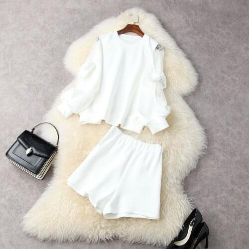 European and American womens wear for spring 2021 Long sleeved beaded bow hoodie shorts Fashion White Suit