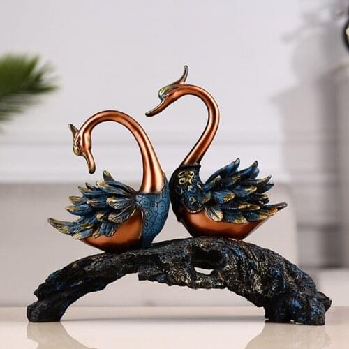 European Creative Heart Couple Swan Figurines Resin Crafts Home Decoration Miniature Model Wine Cabinet Display Furnishings Gift