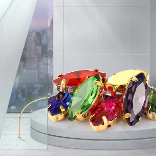 50pcs/Bag Top Nevatte Crystal Glass Sew on Rhinestones with Golden Claw Stones for Craft Diy Clothing Decoration Wedding Derss