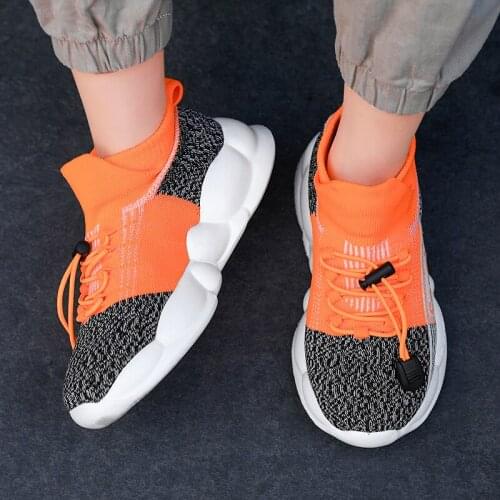 2021 Korean New Sock Shoes Breathable Mesh Surface Casual Fashion Sports Shoes for Boys and Girls Non Slip and Soft Shoes