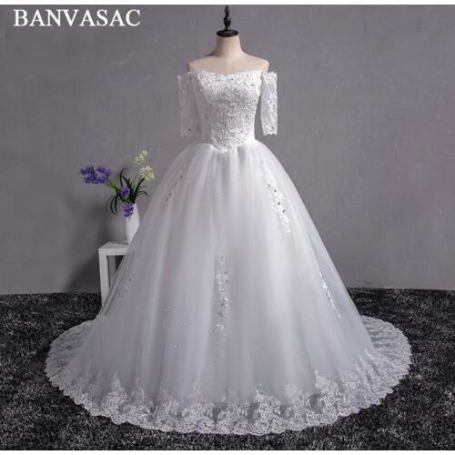 BANVASAC 2018 Lace Appliques Boat Neck Ball Gown Wedding Dresses Vintage Crystals Half Sleeve Court Train Bridal Gowns