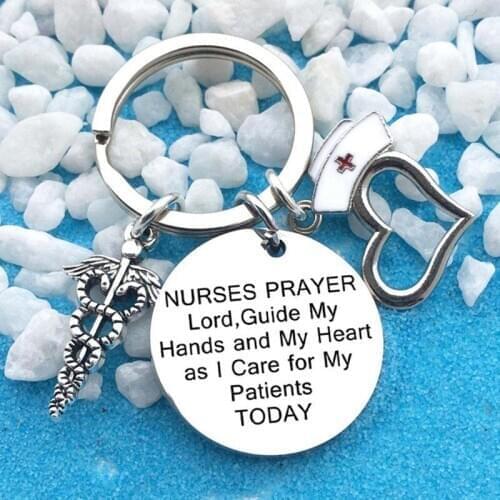 Nurses Party Lord,Guide My Hands And My Heart As I Care For My Patients Today Keychain Hospital Nurse Day Gift Key Ring Jewelry