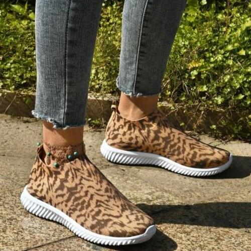Women Shoes Plus Size Sneakers Women New Vulcanized Shoes Casual Female Slip On Flat Shoes Leopard Mesh Walking Footwear