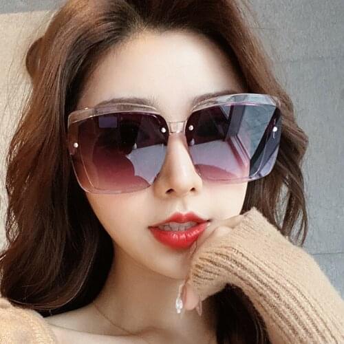 Oversized Square Frame Women Men Sunglasses Gray Tan Lens UV400 Eye Protection Girl Sexy Ladies Fashion Outdoor Eyewear