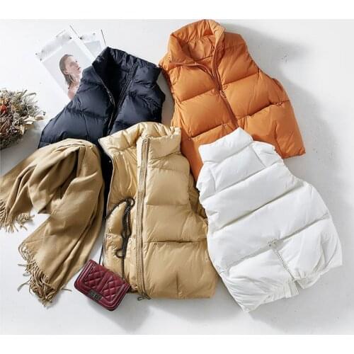 Ultra Light Down Vest Women Short Jacket White 90% Duck Down Coat Windproof Lightweight Warm Waistcoat Sleeveless Coat
