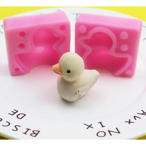 Stereo Small Yellow Duck Fondant Silicone Mold Mobile Phone mould XGY-253