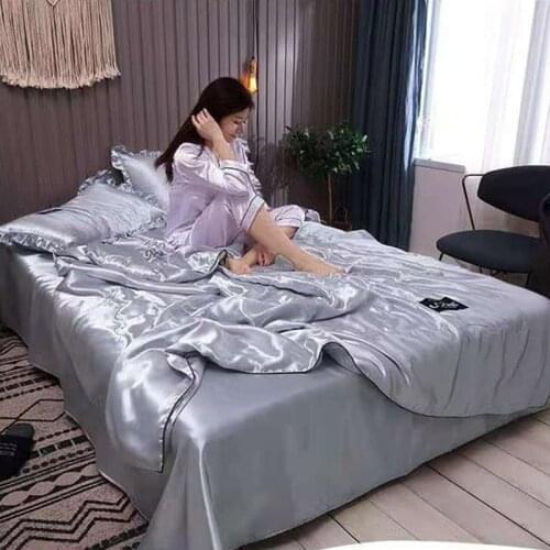 New Summer Blanket Ice Silk Quilt Washable Cool Feeling Naked Sleeping Air Condition Thin Duvet Children Twin Queen Bedding
