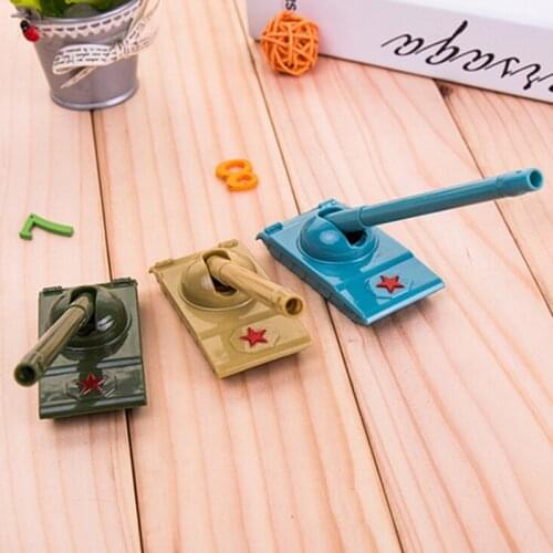 Creative Military Series Desk Pen Ornaments Tank Gel Pen Student Gift Stationery Suppiles Randomly