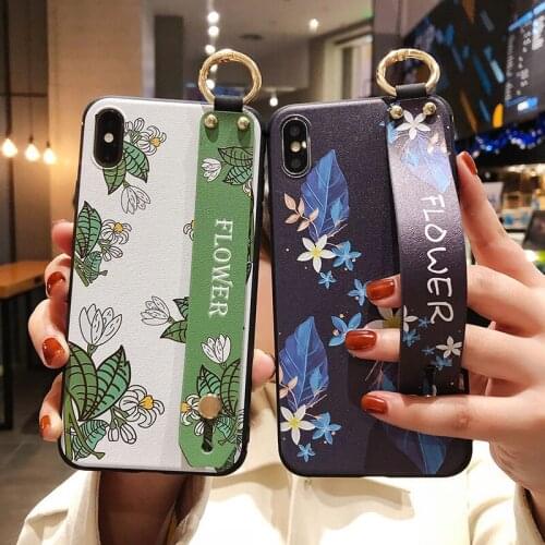 Wrist Strap Holder Phone Case For iPhone 11 Pro Max XR XS X 7 8 6S Plus Retro Flower Soft TPU Hand Band Funda for iphone 11pro