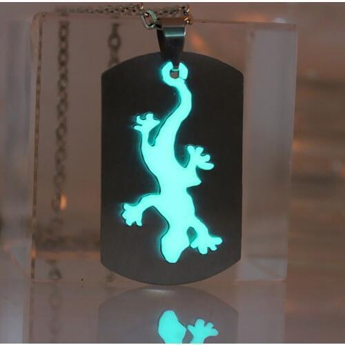 Stainless steel necklace Glowing chameleon Necklace GLOW in the DARK lizard Pendants & Necklaces women boy girls gift two side