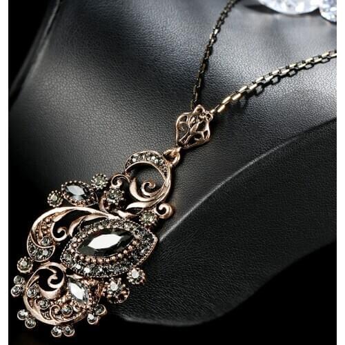 Wbmqda Unique Gray Crystal Pendant Necklace For Women Antique Gold Vintage Jewelry Party Accessories Drop Shipping