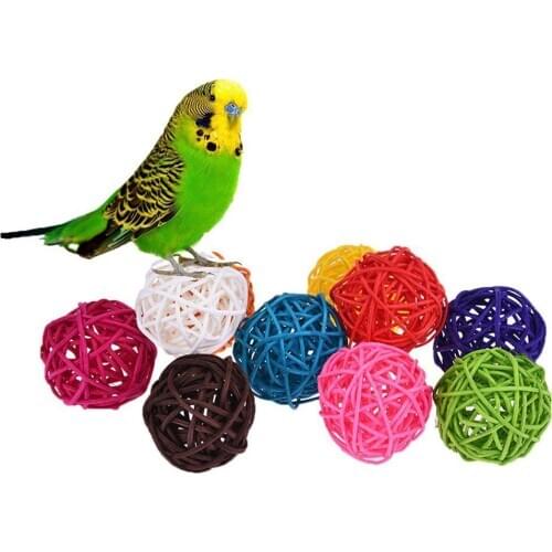 10Pcs Bird Parrot Bite Play Toy Parakeet Cane Weaving Vine Ball Pet Cage Decor