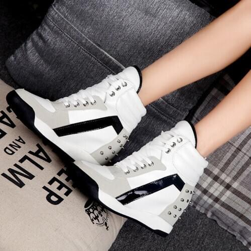 Rivets Black White Hidden Wedge Heels Casual Shoes tenis feminino High Top Shoes Trainers Women Zapatos Mujer 2020