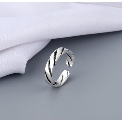 Vintage Ancient Silver Color Ring Personality Adjustable Open Rings for Women Men Fashion Jewelry Gift R122402