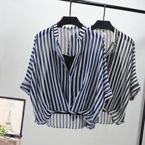 Chiffon Striped Women Blouse 2021 Summer New Short-sleeved V-neck Loose Office Lady Elegant Pulls Outwear Tops