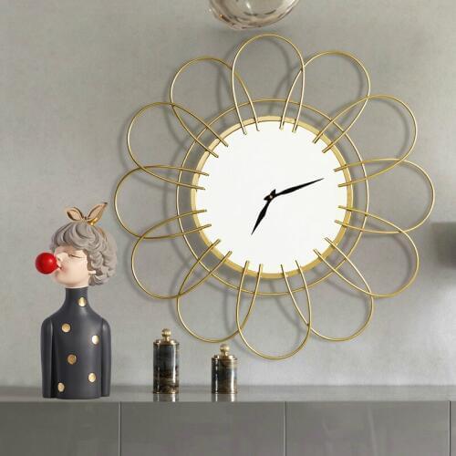 Nordic Luxury Decorative Mirror Metal Wall Clock Wall Home Decoration Simple Silent Clock Table