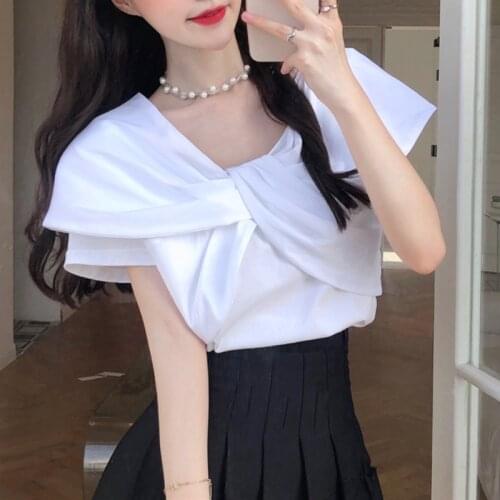 Design Elegant 2021 Summer Blouse and Tops Women Sweet Korean Style Y2k Tshirts Office Lady Fashion Crop Top Female Short Sleeve