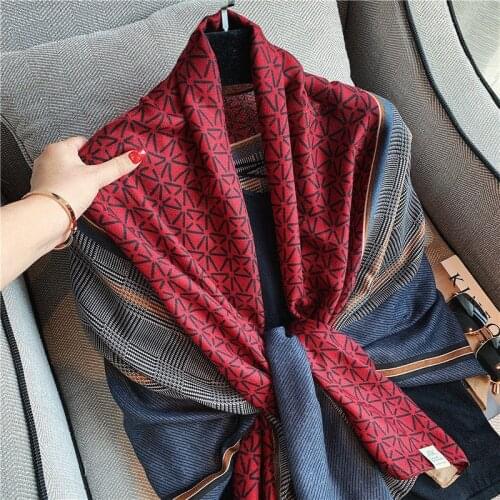 2020 Brand Autumn winter women beach quality shawl cotton scarf lady fashion scarves bandana pashmina wrap hijab muffler