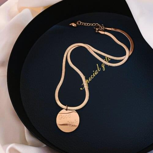 316L Stainless Steel Round Good Luck Letter Pendant Charms Chain Choker Necklace For Women Fashion Fine Jewelry SAN602