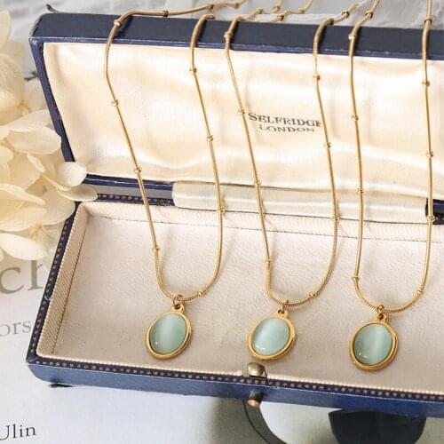 Amaiyllis 18K Gold Simple Oval Opal Clavicle Chain Pendant Necklace Fashion Natural Stone Necklace Jewelry