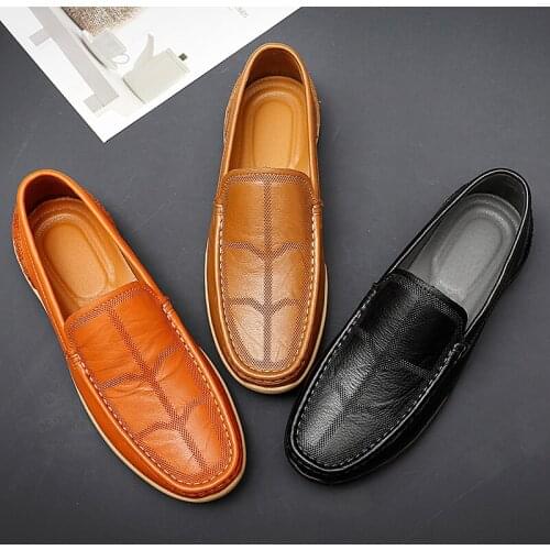 Casual Genuine Leather Shoes Men Luxury Brand 2021 Italian Mens Loafers Moccasins Breathable Slip on Boat Shoes