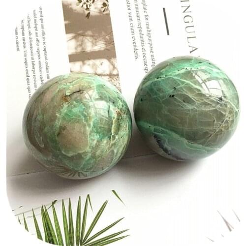 Green Moonlight Balls Crystals Healing Stone Natural Polished Spheres For Decoration