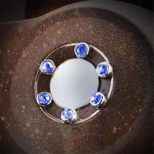 Crystal Car Styling Sticker Air Condition Vent Outlet Ring Cover Sticker Diamond Decorative Mini Car Interior Decorations 6 Pcs