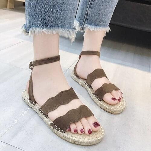 New Korean version of the thick bottom handmade straw rope sandals fashion wild wavy suede Roman sandals