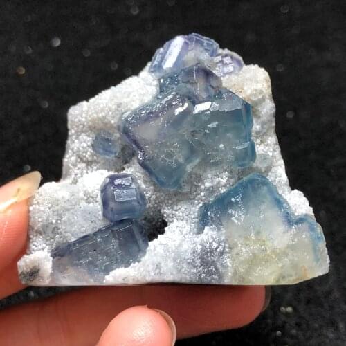 81.6g natural blue-green fluorite mineral ring vein healing teaching specimen stone decoration collection ornaments