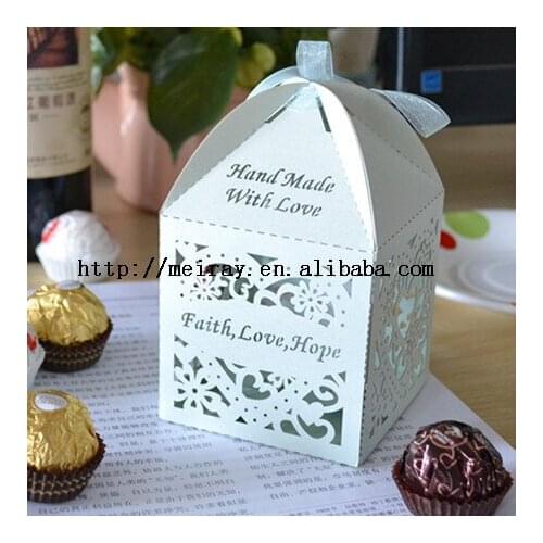 120pcs /lot laser cut paper heart gifts boxes , chocolate packaging box for weddings souvenir